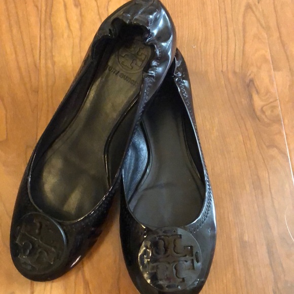 Tory Burch Shoes - Tory Burch Reva size 8 flats